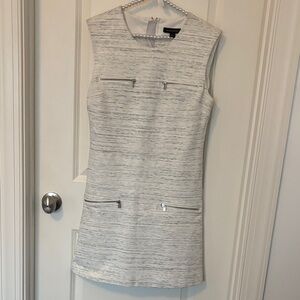 Banana Republic sz 10 white & gray sleevless Dress
